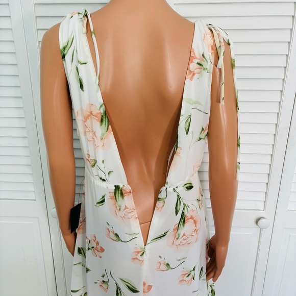 LULUS Romantic Possibilities White Floral Print Maxi Dress Size Large - Picture 4 of 9